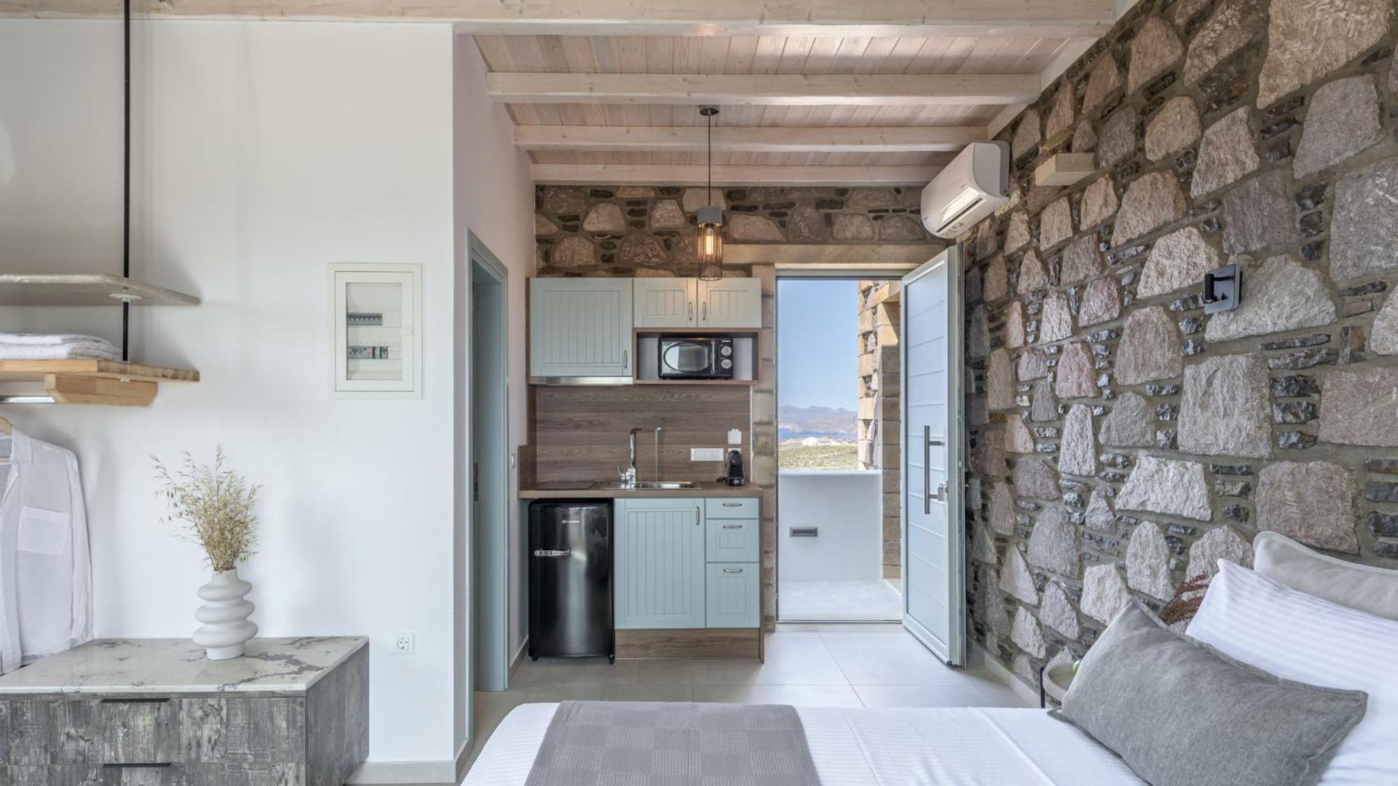 Thea Sunset Suites Mytakas Exterior photo